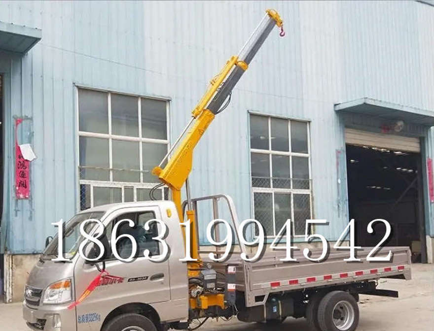 镇巴县车载吊机搬运小型全地形履带吊车载吊机悬臂吊机小型货车